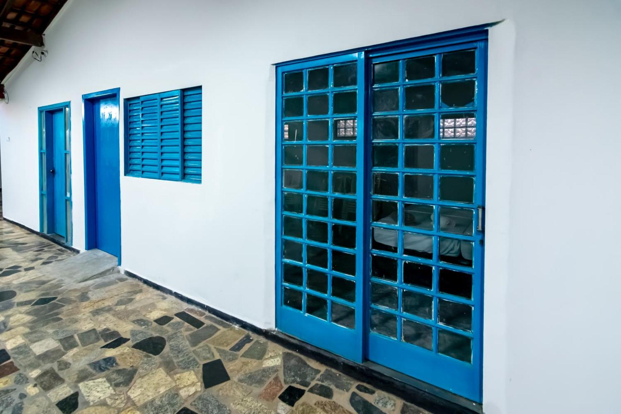 Pousada Roosevelt Suite 01 - Pousada Central Prox Rodoviaria E Dist Industrial Uberlândia Exterior photo